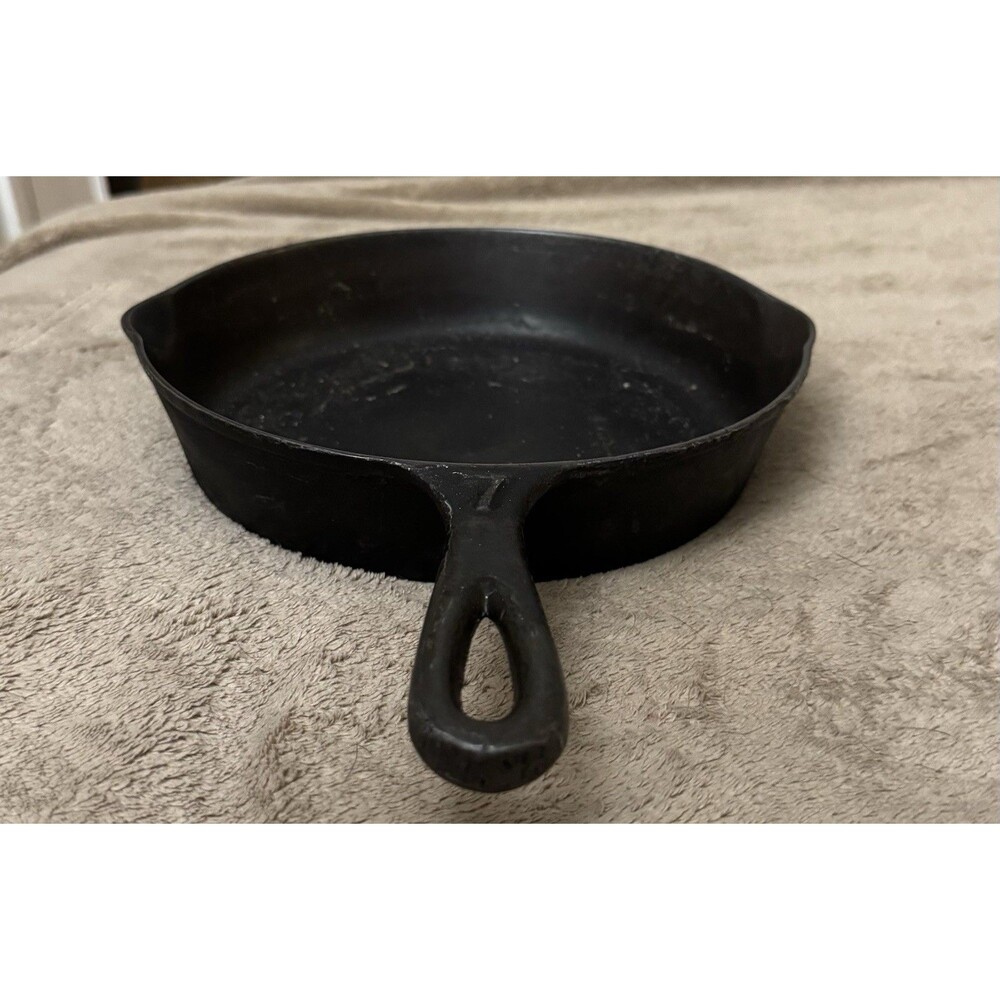 BSR # 7 Red Mountain Circa 1940's Cast Iron Heat Ring Seasoned